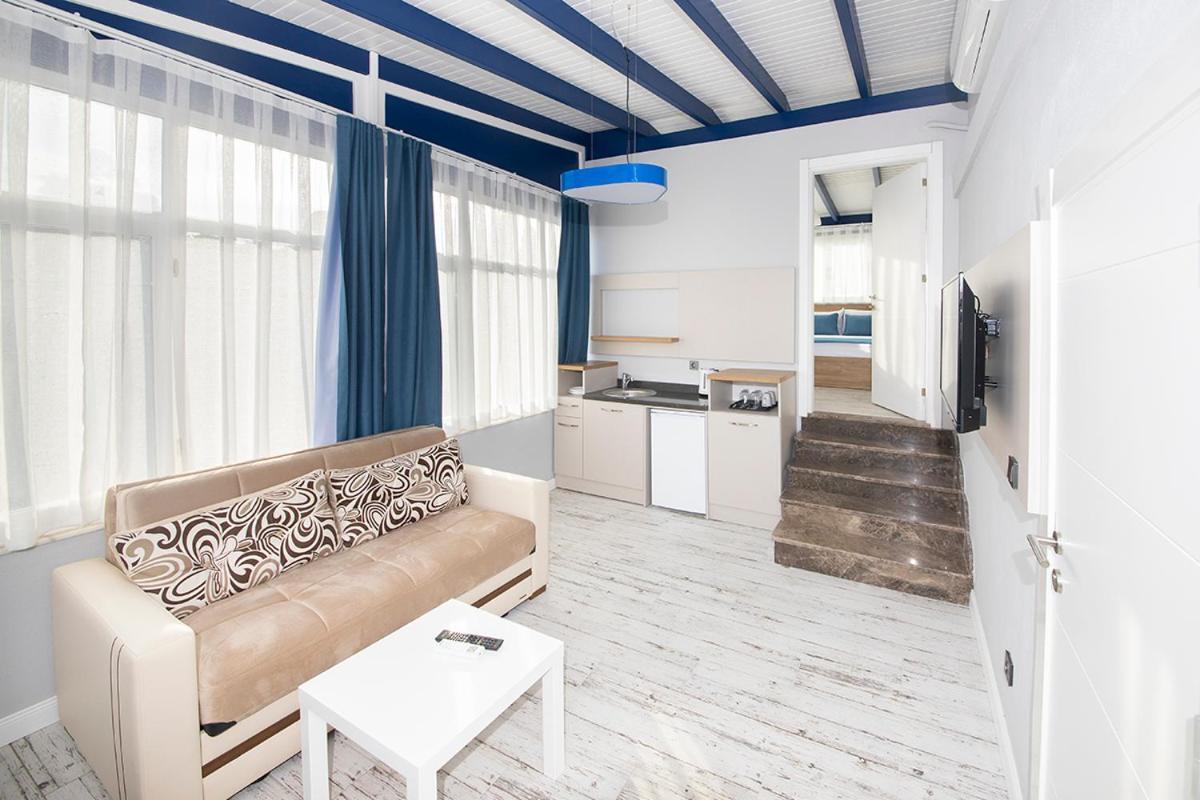 Marina Hotel Бодрум Экстерьер фото